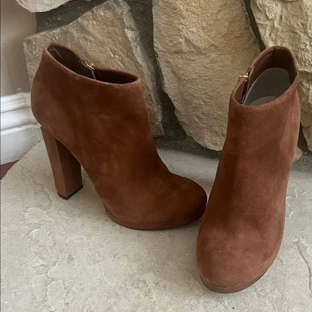 MICHAEL KORS Ankle Boots - Picture 7 of 8